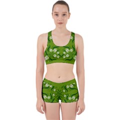 Floral Folk Damask Pattern  Work It Out Gym Set by Eskimos