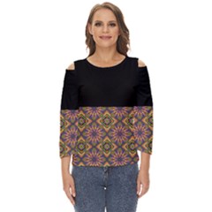 Digitaldesign Cut Out Wide Sleeve Top