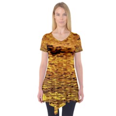 Gold Waves Flow Series 1 Short Sleeve Tunic  by DimitriosArt