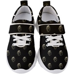 Creepy Head Sculpture With Respirator Motif Pattern Kids  Velcro Strap Shoes by dflcprintsclothing