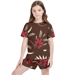 Sfolk Flowers Print Floral Pattern Ethnic Art Kids  Tee And Sports Shorts Set