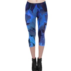 Peony In Blue Capri Leggings 