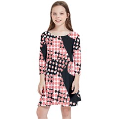 Abstrait Effet Formes Noir/rose Kids  Quarter Sleeve Skater Dress by kcreatif