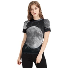 Lune Étoilé Women s Short Sleeve Rash Guard by kcreatif