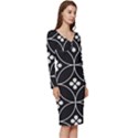 Black and white pattern Long Sleeve V-Neck Bodycon Dress  View3