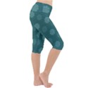 Floral pattern Lightweight Velour Cropped Yoga Leggings View3