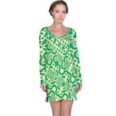 Liquid Art Pouring Abstract Seamless Pattern Lover Green Maze Long Sleeve Nightdress by artico