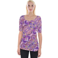 Liquid Art Pouring Abstract Seamless Pattern Tiger Eyes Wide Neckline Tee