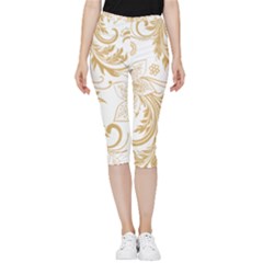 Flowers Shading Pattern Inside Out Lightweight Velour Capri Leggings 