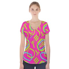 Abstract Pattern Geometric Backgrounds   Short Sleeve Front Detail Top by Eskimos