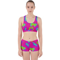 Abstract Pattern Geometric Backgrounds   Work It Out Gym Set by Eskimos