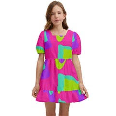 Abstract Pattern Geometric Backgrounds   Kids  Short Sleeve Dolly Dress