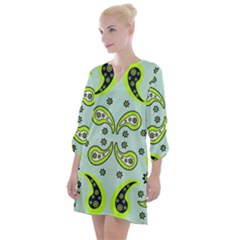 Floral Pattern Paisley Style  Open Neck Shift Dress by Eskimos