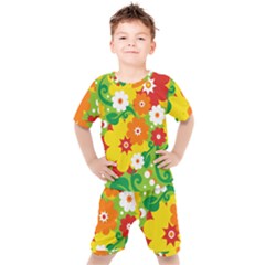 Flower Power Wallpaper Green Yellow Orange Red Kids  Tee And Shorts Set by EDDArt