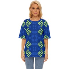 Abstract Pattern Geometric Backgrounds   Oversized Basic Tee