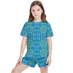 Abstract Pattern Geometric Backgrounds   Kids  Tee And Sports Shorts Set