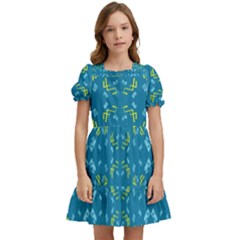 Abstract Pattern Geometric Backgrounds   Kids  Puff Sleeved Dress