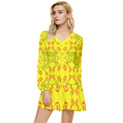 Abstract Pattern Geometric Backgrounds   Tiered Long Sleeve Mini Dress