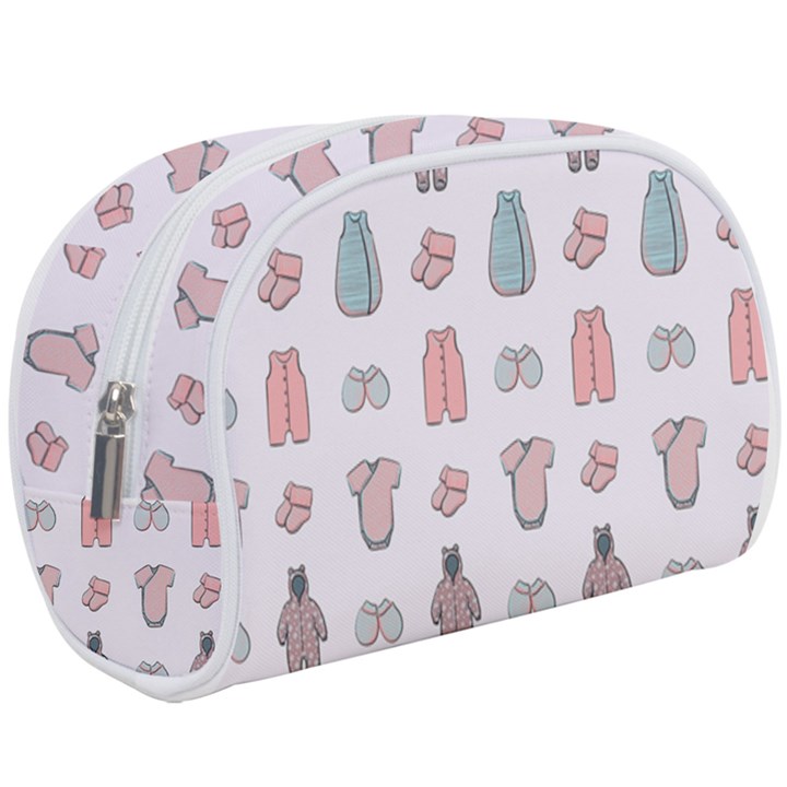 Pattern With Clothes For Newborns Make Up Case (Large)