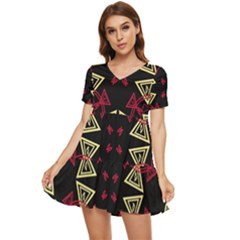 Abstract Pattern Geometric Backgrounds   Tiered Short Sleeve Babydoll Dress