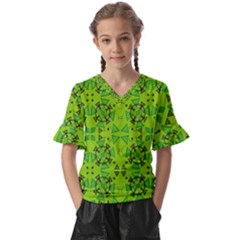 Abstract Pattern Geometric Backgrounds   Kids  V-neck Horn Sleeve Blouse