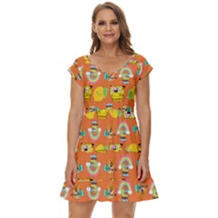 Minionspattern Short Sleeve Tiered Mini Dress