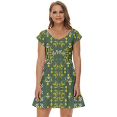 Abstract Pattern Geometric Backgrounds   Short Sleeve Tiered Mini Dress