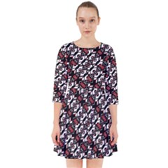 Linear Geometric Modern Pattern Smock Dress