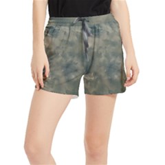 Algae Texture Patttern Women s Runner Shorts