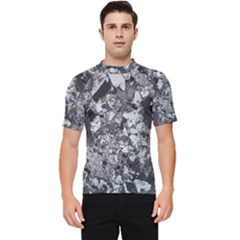 Black And White Debris Texture Print Men s Short Sleeve Rash Guard