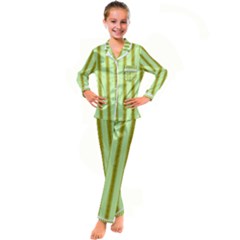 Geared Sound Kid s Satin Long Sleeve Pajamas Set