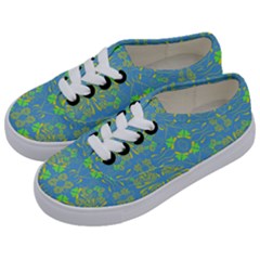 Floral Folk Damask Pattern Fantasy Flowers  Kids  Classic Low Top Sneakers by Eskimos