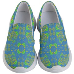 Floral Folk Damask Pattern Fantasy Flowers  Kids Lightweight Slip Ons by Eskimos