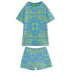 Floral Folk Damask Pattern Fantasy Flowers  Kids  Swim Tee And Shorts Set by Eskimos