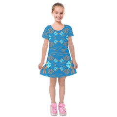 Floral Folk Damask Pattern Fantasy Flowers  Kids  Short Sleeve Velvet Dress by Eskimos