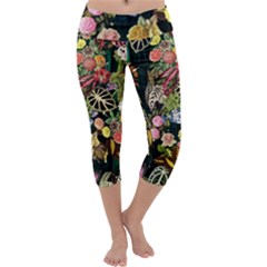 Tropical Pattern Capri Yoga Leggings