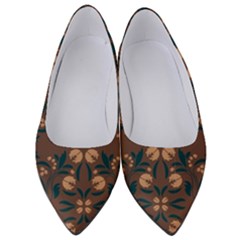 Floral Folk Damask Pattern  Women s Low Heels by Eskimos