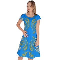 Floral Folk Damask Pattern  Classic Short Sleeve Dress by Eskimos