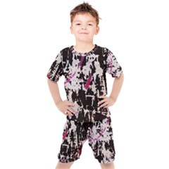 Chaos At The Wall Kids  Tee And Shorts Set