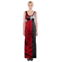 Roses Rouge Fleurs Thigh Split Maxi Dress by kcreatif