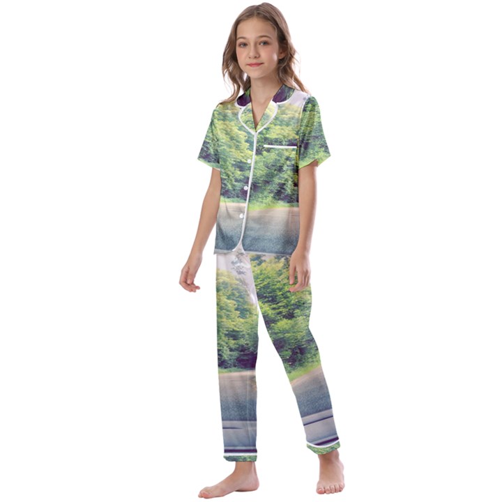 Photo Vue sur Forêt  Kids  Satin Short Sleeve Pajamas Set