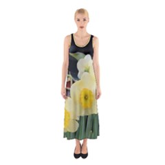 Daffodils In Bloom Sleeveless Maxi Dress