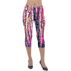 Colorful Bark Lightweight Velour Capri Leggings 