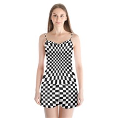 Illusion Checkerboard Black And White Pattern Satin Pajamas Set by Nexatart