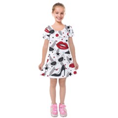 Red Lips Black Heels Pattern Kids  Short Sleeve Velvet Dress