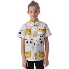 Seamless Pattern Cute Animals Kids  Short Sleeve Shirt