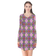 Seamless Psychedelic Pattern Long Sleeve V-neck Flare Dress