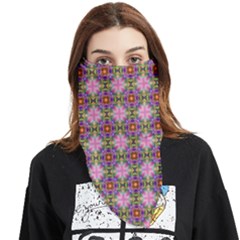 Seamless Psychedelic Pattern Face Covering Bandana (triangle)