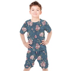 Vintage Flowers Pattern Kids  Tee And Shorts Set