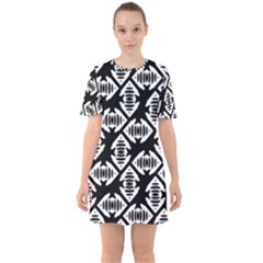 Background Pattern Sixties Short Sleeve Mini Dress